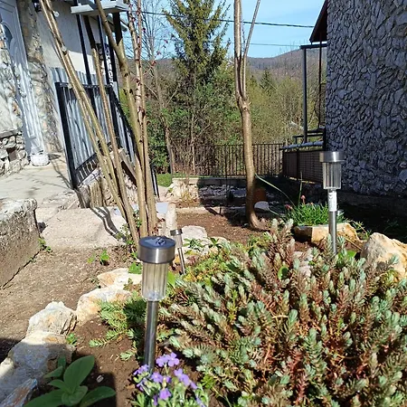 Buekki Csend Vendeghaz * Bukkszentkereszt