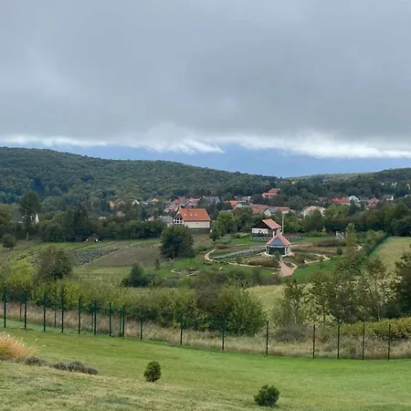 Buekki Csend Vendeghaz * Bukkszentkereszt